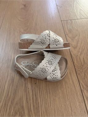 Jessica Simpson Cream Floral Cutout Sandals